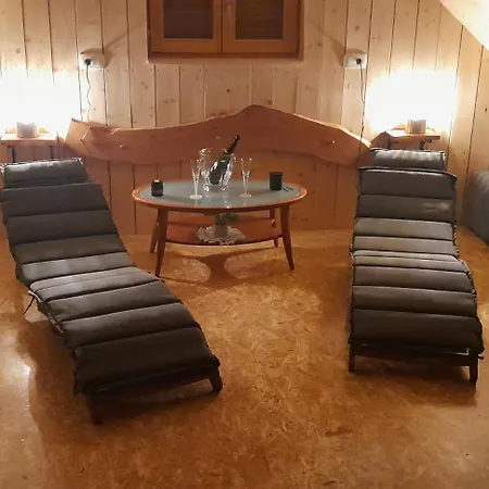 Loz Vikendica Stari Trg pri Lozu