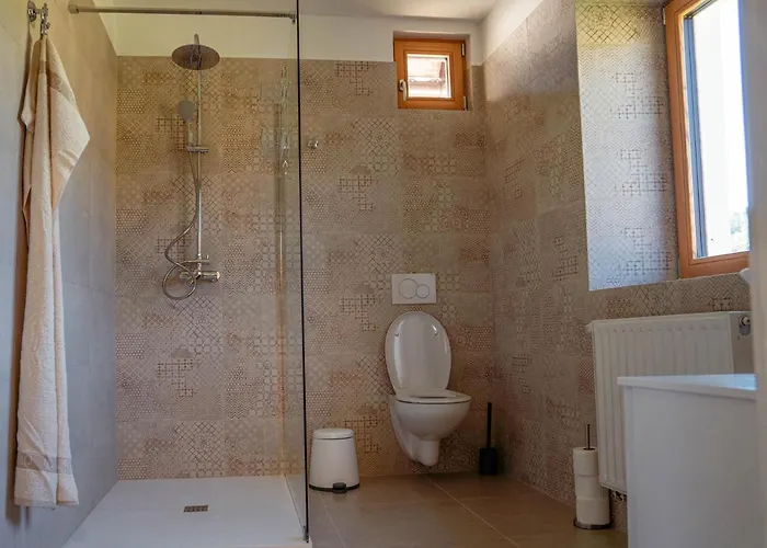 Loz Tatil Evi Stari Trg pri Lozu