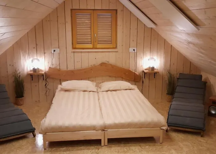 Loz * Stari Trg pri Lozu